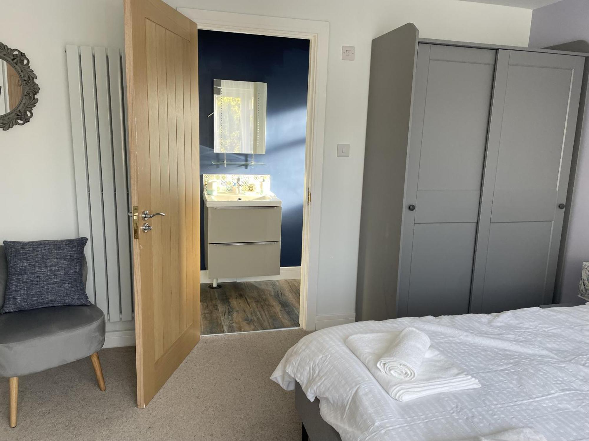 Homestay Porthkidney Suite, Carbis Bay, St Ives, Free Parking, Near Carbis Bay